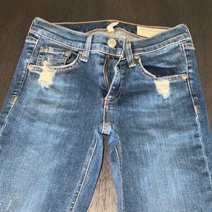 Very nice skinny jeans